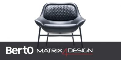 sillón hanna de berto con dyloan protagonista del artículo de design4matrix